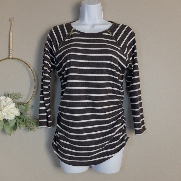 MICHAEL Michael Kors Gray & White Striped 3/4 Sleeves Top Size Medium - Picture 2 of 11